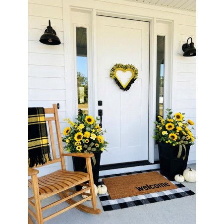 Bee Heart Wreath: Black Yellow Farmhouse Door Decor (16 Inch)